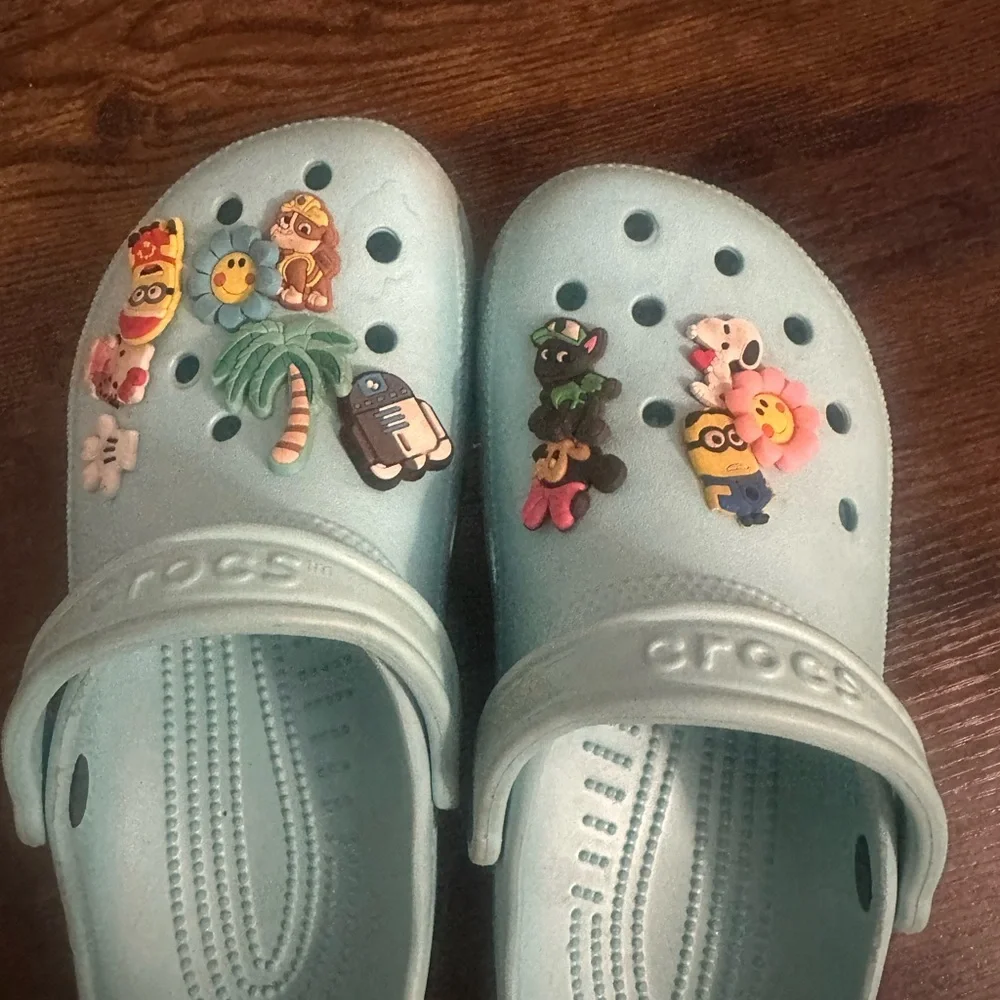 CROCS Kid’s Aqua Blue Water Shoes with Fun Charms